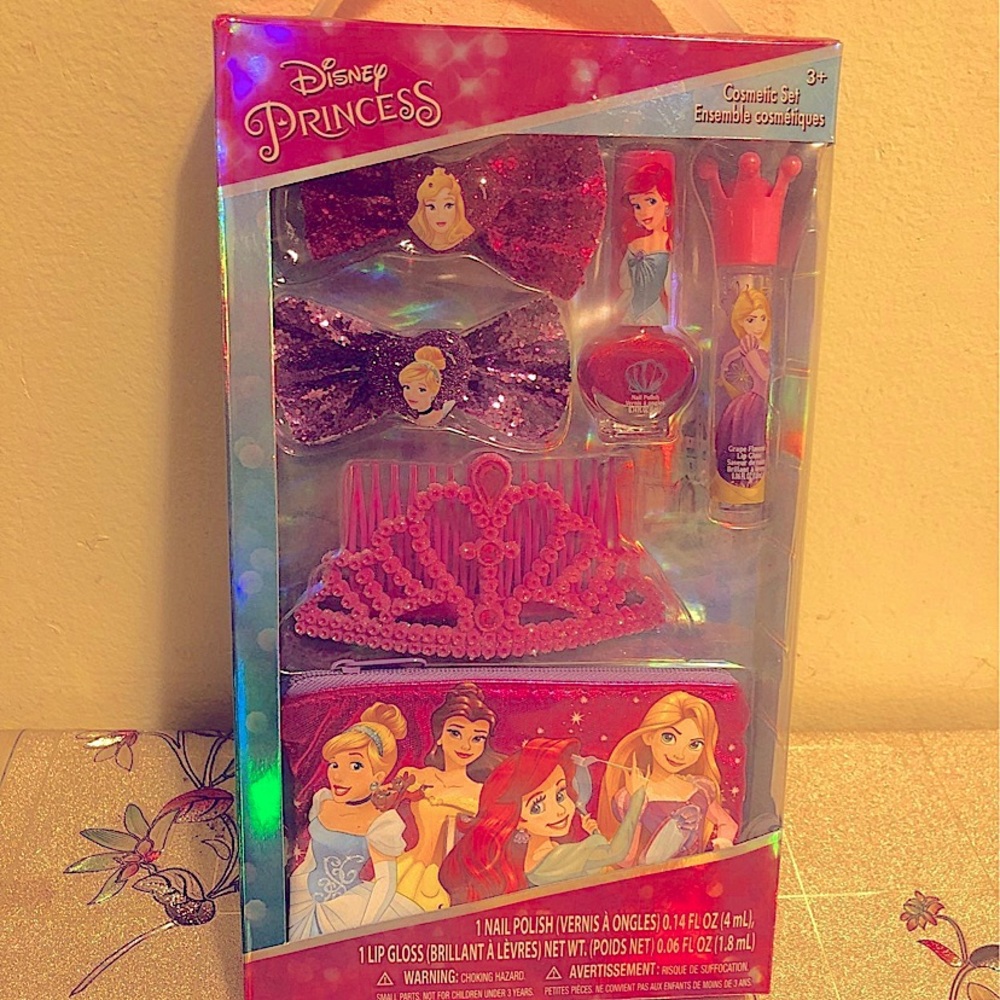 Disney princess 👸🏼 cosmetic 🌺
